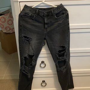 American Eagle distressed boyfriend jeans